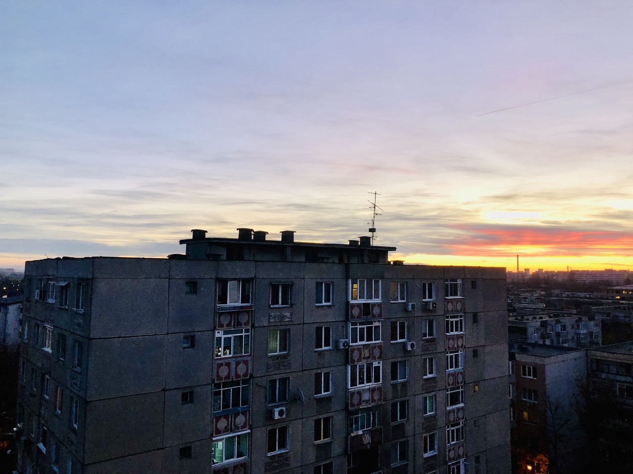 ”Sunset at the Sky-Garage”